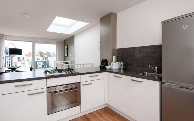 Cityden Skinny Bridge Apartments