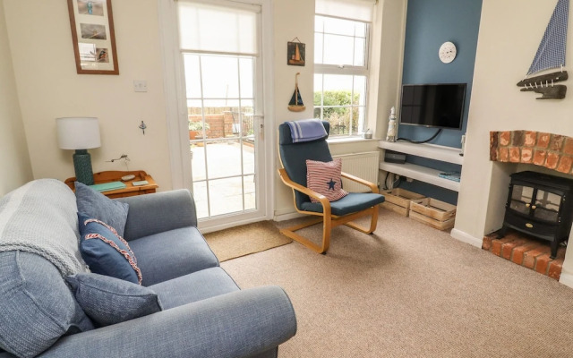 9 Harefield Cottages