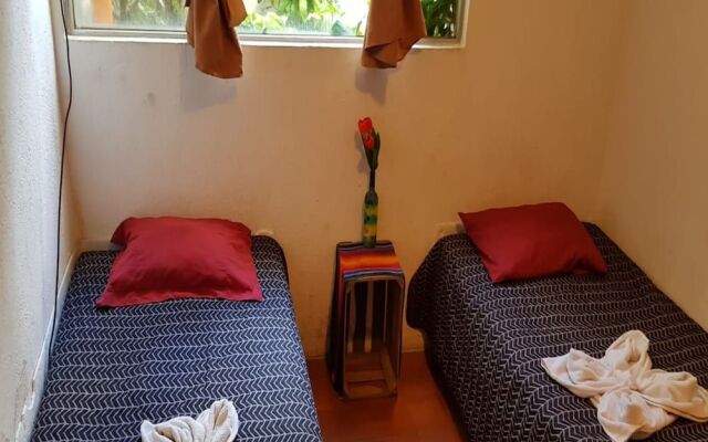 Huellas Hostal Antigua