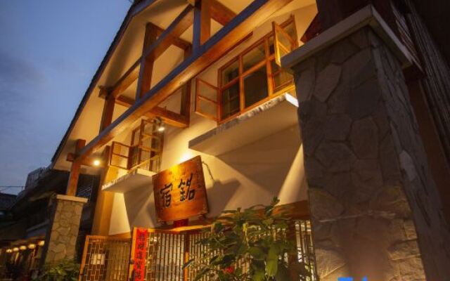 Puzhehei Mingsu · Mountain View Sunset Hotel (Puzhehei Scenic Area Qinglongshan Branch)