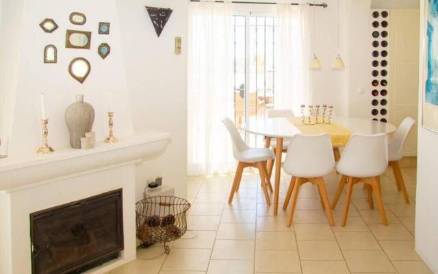 34-Spectacular villa with stunning views in Torreblanca, Fuengirola!