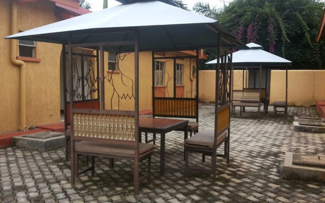 Blue Dove Hotel Arua