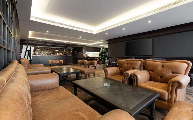 Radisson Blu Hotel, Dubai Canal View Hotel