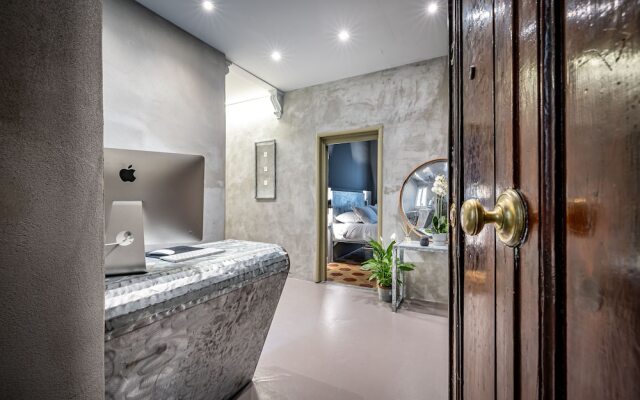 Mama's Home Florence