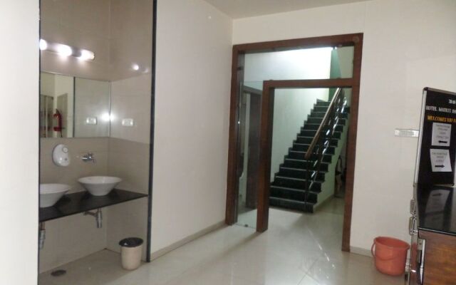 Matrix Inn Business Hotel