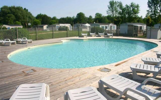 Camping Val De Boutonne