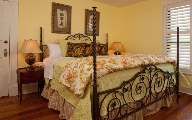 Blue Heron Inn