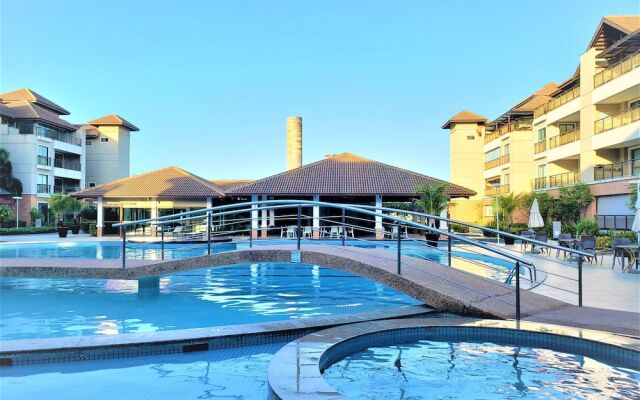 Mediterranee Residence By DM Apartments