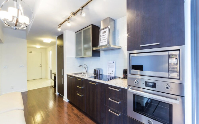Trinity Suites - Condo on York Street I