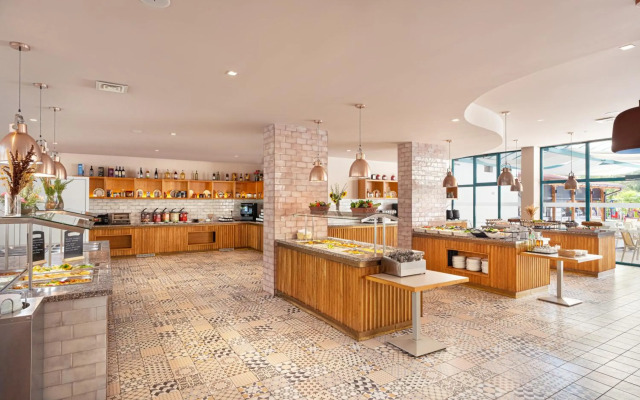 Zefir Hotel