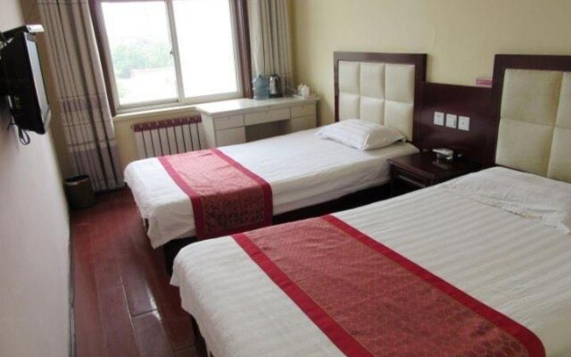 Changcheng Busines Hotel