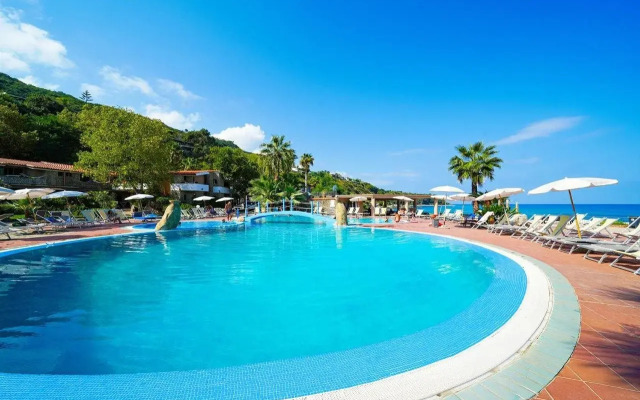 Baia Tropea Resort