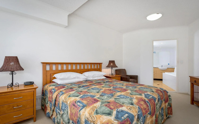 Kirra Beach Apartments
