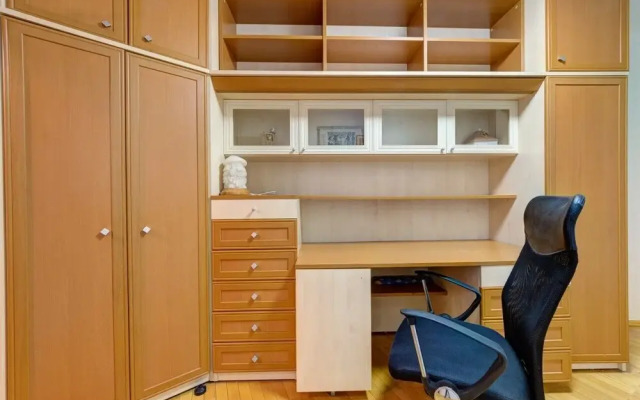 Exquisite apartment on the Moskovska