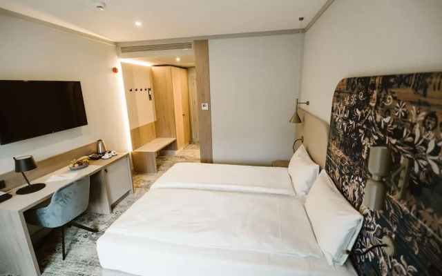 Mercure Sibiu Arsenal