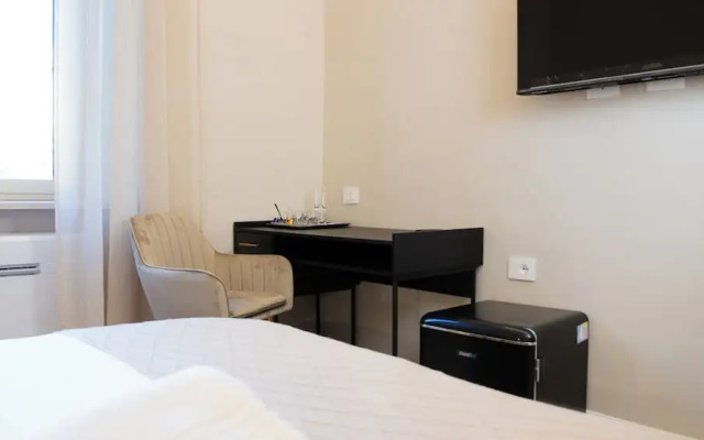 Suites 215 Colosseum - Guesthouse