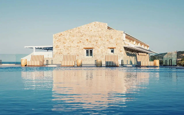 Aliv Stone Suites & Spa