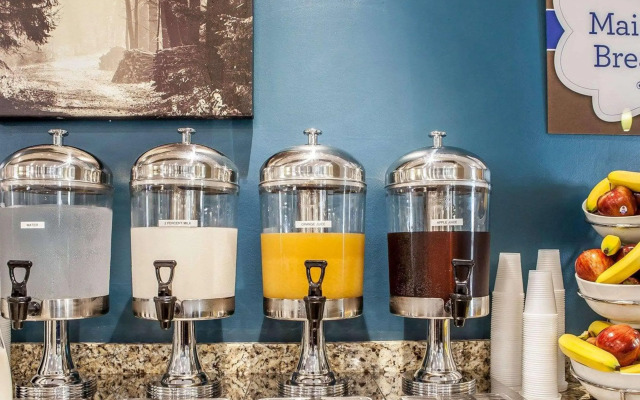 LeConte Hotel & Convention Center, Ascend Hotel Collection