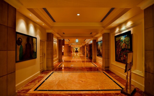 Crowne Plaza Chennai Adyar Park