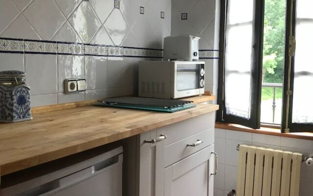 Apartamentos Turísticos Les Piperes