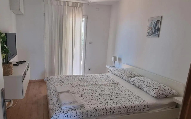 L&L Apartments