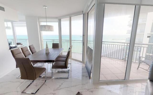 Oceanview Apartments in Sunny Isles