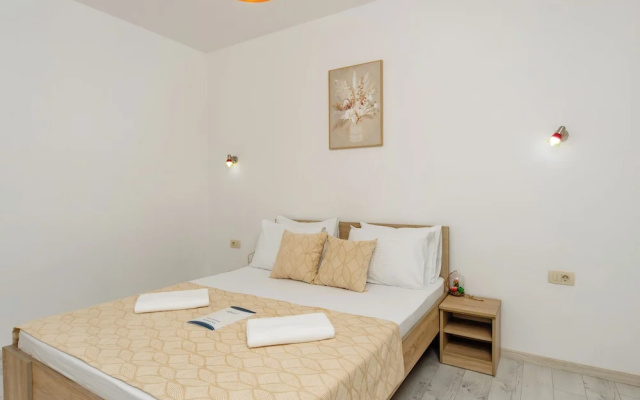 Arvala Apartments