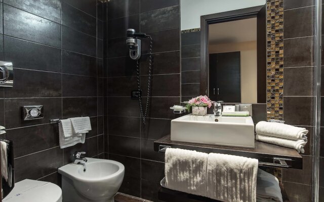 Catone District Hotel