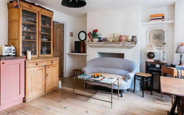 Hampstead Haven 1br Flat