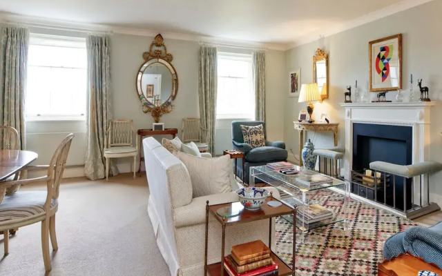 Beautiful and Spacious 2 Bedroom Apartment in South Kensington