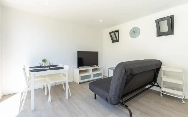 Another Side in Ovar