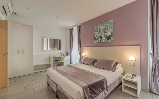 Trevi Palace Hotel
