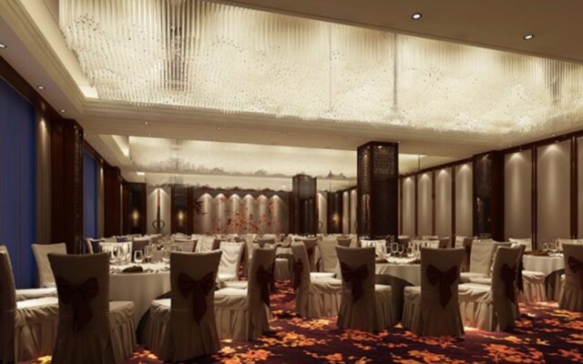 Tongbao Gloria Grand Hotel