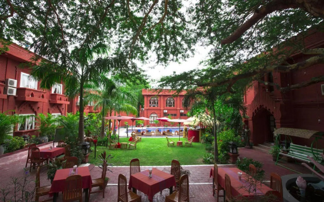 Hotel Sincere Smile Bagan