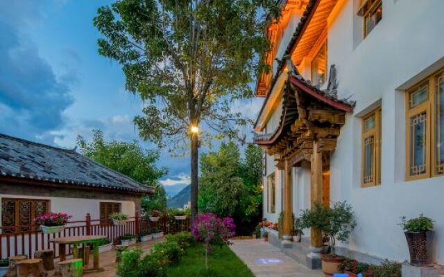 Floral Lijiang Ancient City Banshan Yunfu Luxury Designer Meisu