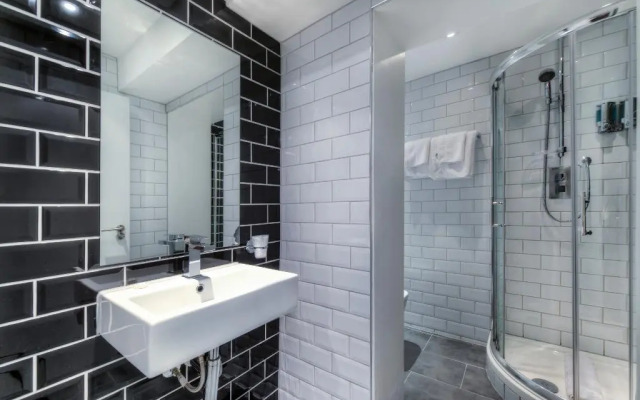 City Continental Kensington London