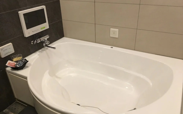 HOTEL S-CUBE - Adults Only