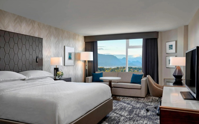 Sheraton Vancouver Guildford Hotel