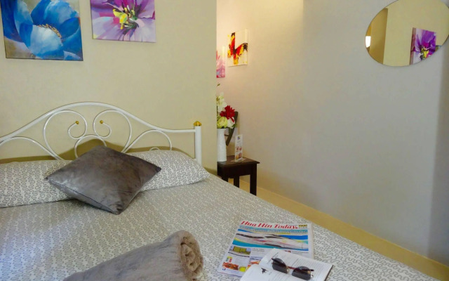 The Beach Cha Am Guest House