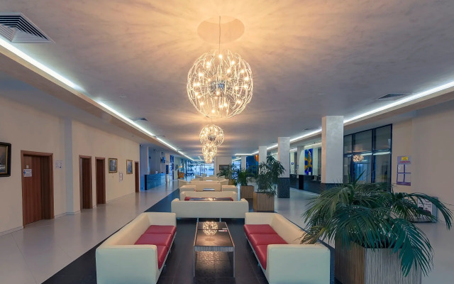 Hotel Glarus Beach
