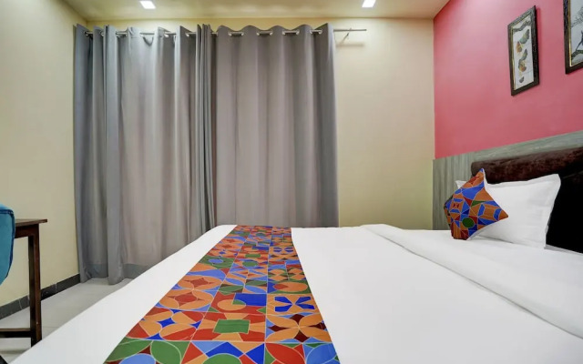 FabHotel Sky
