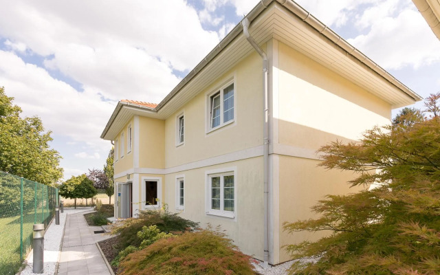 Studio Apartment Lehen 2