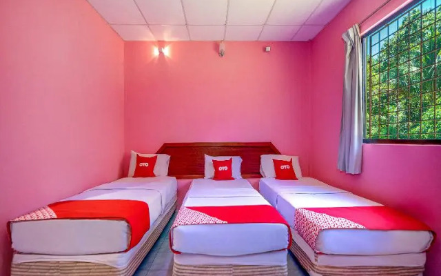 OYO 89852 Billion Garden Motel