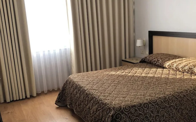 Riverside rooms at Hotel Fieri