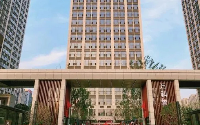 Xingxuan Smart Apartment Hotel (Zhengzhou East High-speed Railway Station)