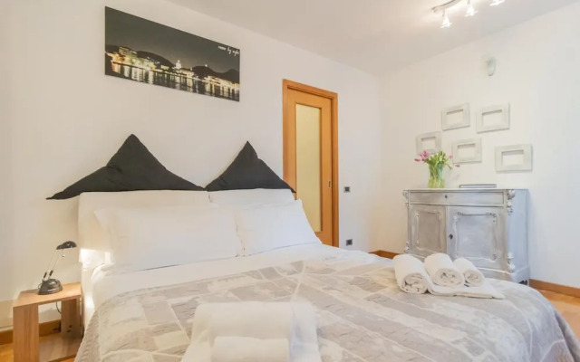 Volta Apartment in Como