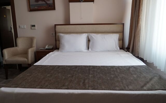 Sami Akar SARAY OTEL