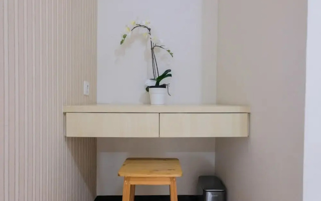 Homey and Luxurious 2BR 19 Avenue Apartment