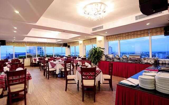 Moon View Hotel