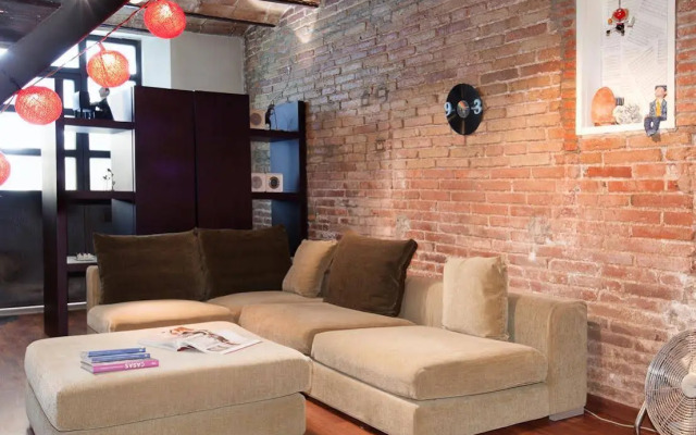 Click&Flat Sagrada Familia Apartments